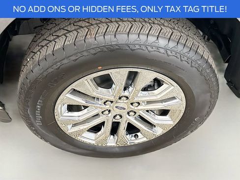 New 2025 Ford F150 Lariat w/ Equipment Group 502A High image 32