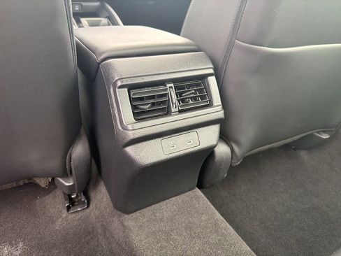 Used 2023 Honda Accord EX-L image 38