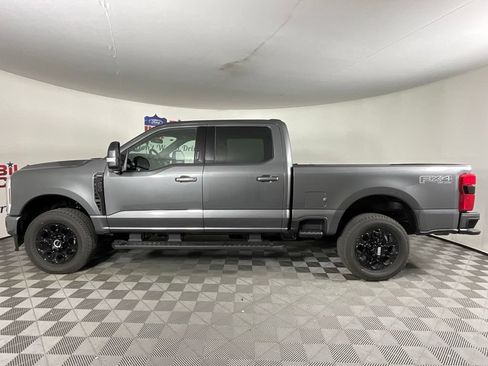 New 2027 Ford F250 Lariat w/ Black Appearance Package AWD/4WD image 6