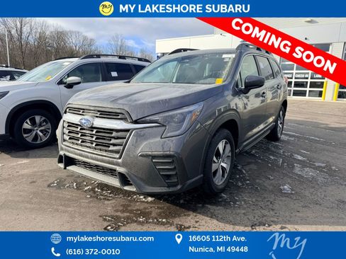Used 2024 Subaru Ascent Premium w/ Convenience Package image 3