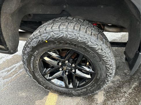 Certified 2021 Chevrolet Silverado 1500 LT Trail Boss w/ Convenience Package II image 33