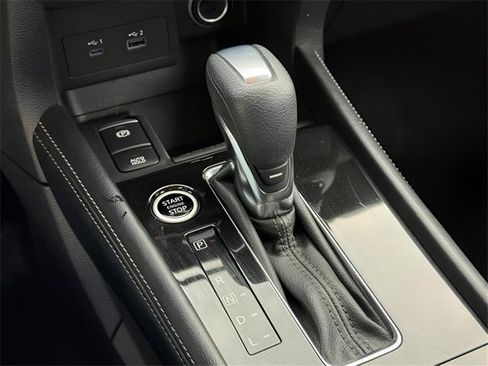 Used 2021 Nissan Kicks SV image 20