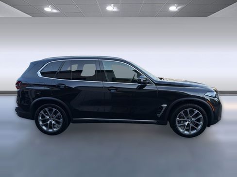 Used 2026 BMW X5 sDrive40i w/ Premium Package RWD image 8