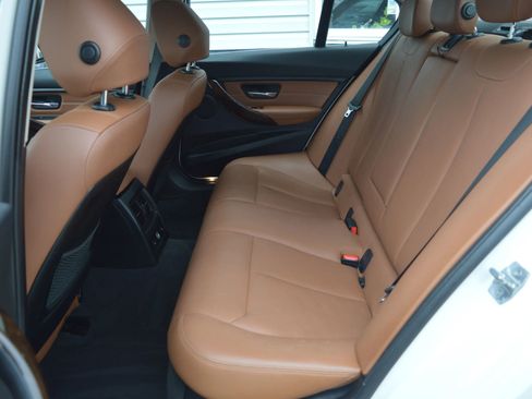 Used 2015 BMW 328i xDrive Sedan AWD/4WD image 14