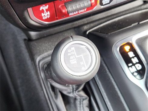 Used 2024 Jeep Wrangler Unlimited Rubicon 392 w/ Dual Top Group image 21