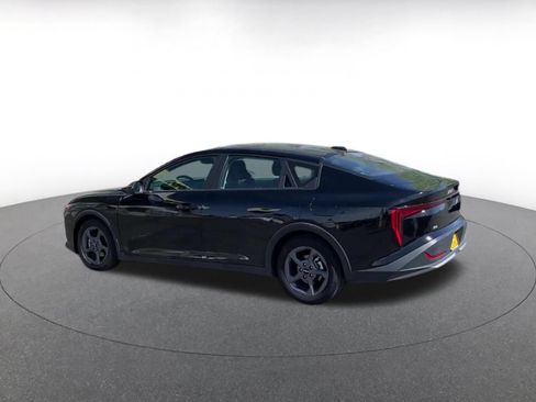 Used 2025 Kia K4 FWD image 10