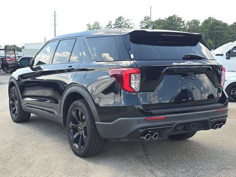 Used 2022 Ford Explorer ST w/ Equipment Group 401A AWD/4WD image 3