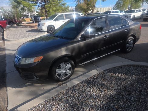 Used 2009 Kia Optima LX FWD image 1