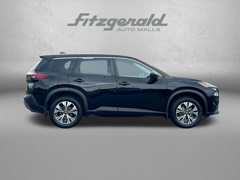 Used 2023 Nissan Rogue SV AWD/4WD image 3