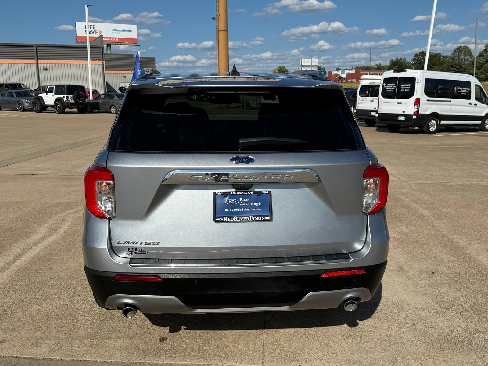Certified 2024 Ford Explorer Limited RWD image 6
