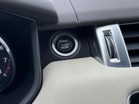 Used 2016 Land Rover Range Rover Sport HSE AWD/4WD image 19