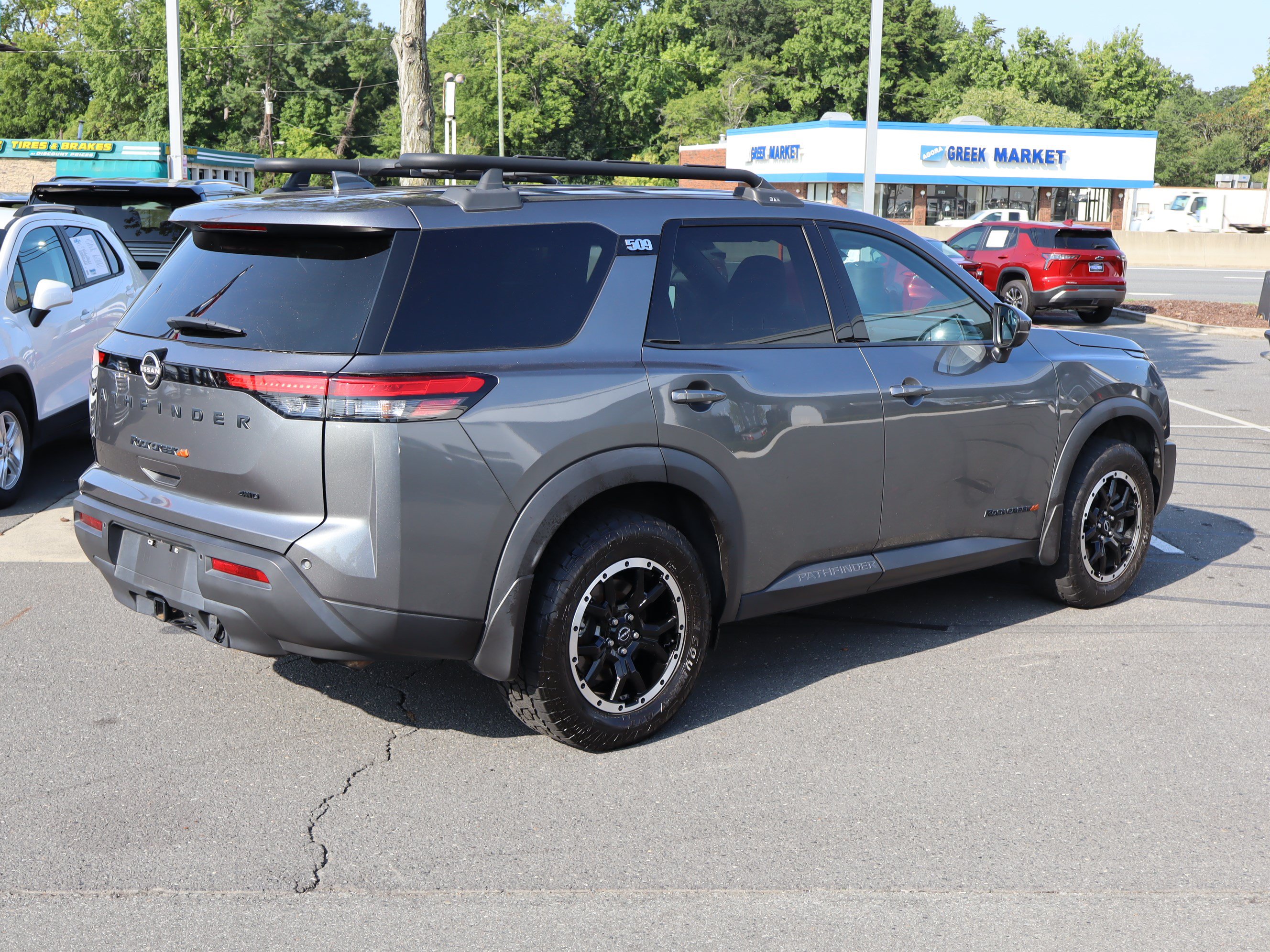 Used 2023 Nissan Pathfinder Rock Creek AWD/4WD image 10