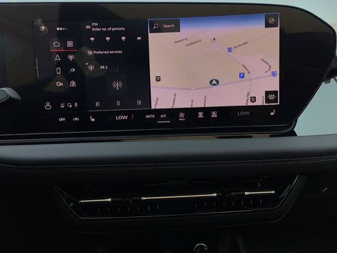 New 2025 Audi A6 e-tron Premium image 9