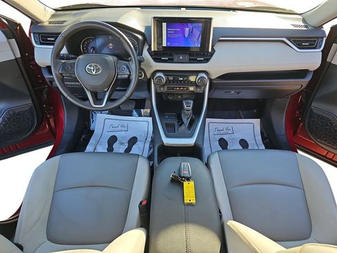 Used 2024 Toyota RAV4 XLE Premium image 12
