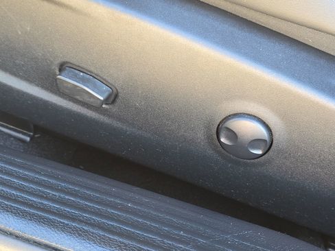 Used 2022 Dodge Challenger R/T Scat Pack w/ Dynamics Package image 13