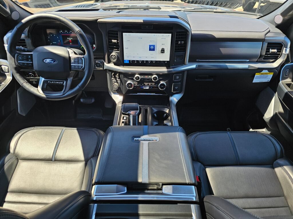 Used 2025 Ford F150 Platinum AWD/4WD image 9