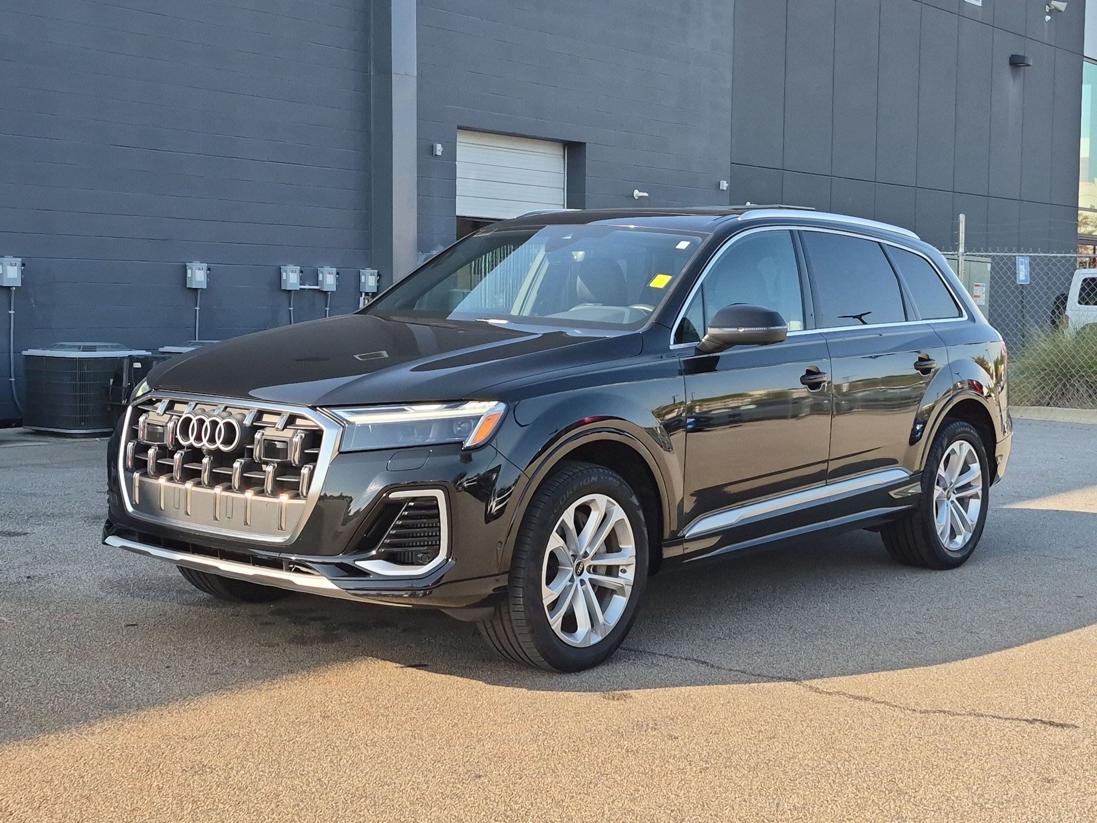 Used 2025 Audi Q7 3.0T Premium Plus AWD/4WD image 8