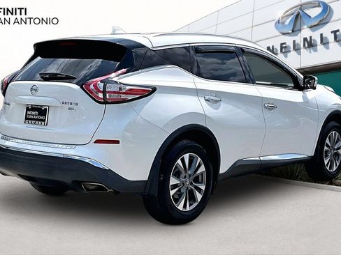Used 2018 Nissan Murano SL w/ Cargo Package FWD image 2