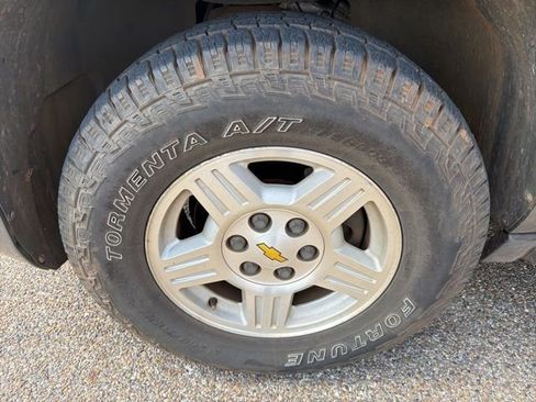 Used 2008 Chevrolet Avalanche LS image 10