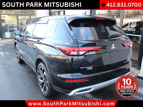 Used 2022 Mitsubishi Outlander SE image 7