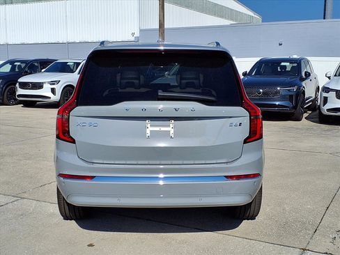New 2026 Volvo XC90 B6 Plus w/ Protection Package Premier image 6