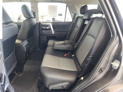 Certified 2021 Toyota 4Runner SR5 Premium w/ Moonroof Package AWD/4WD image 17