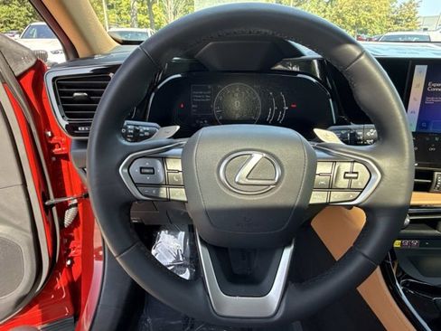 Used 2024 Lexus NX 250 FWD image 30