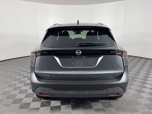 New 2026 Nissan Kicks SV image 8