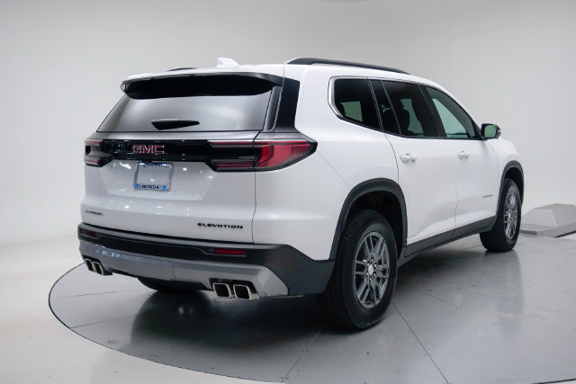 Used 2025 GMC Acadia Elevation FWD image 17