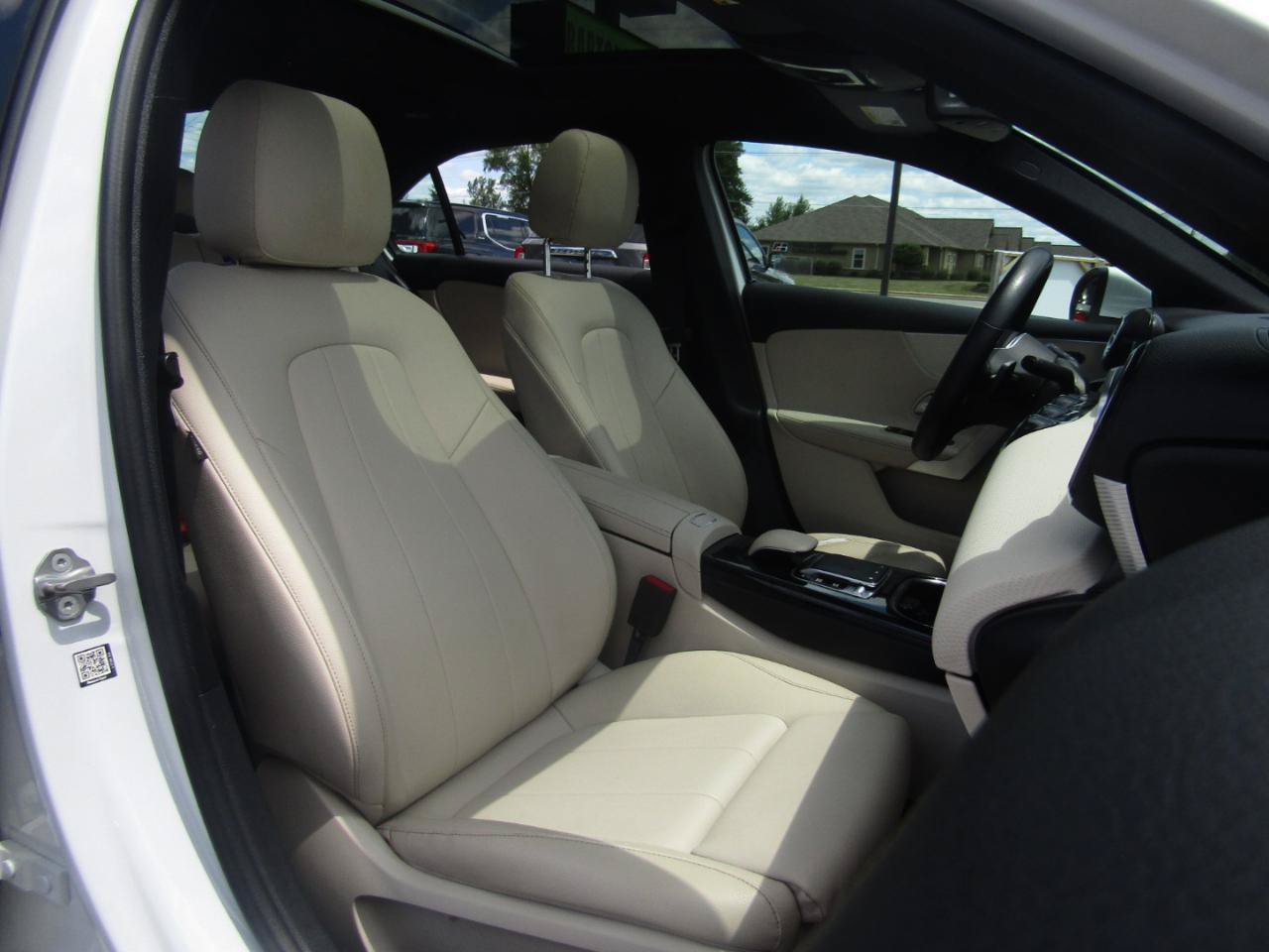 Used 2020 Mercedes-Benz A 220 image 25