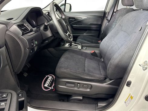 Used 2019 Honda Pilot EX image 17
