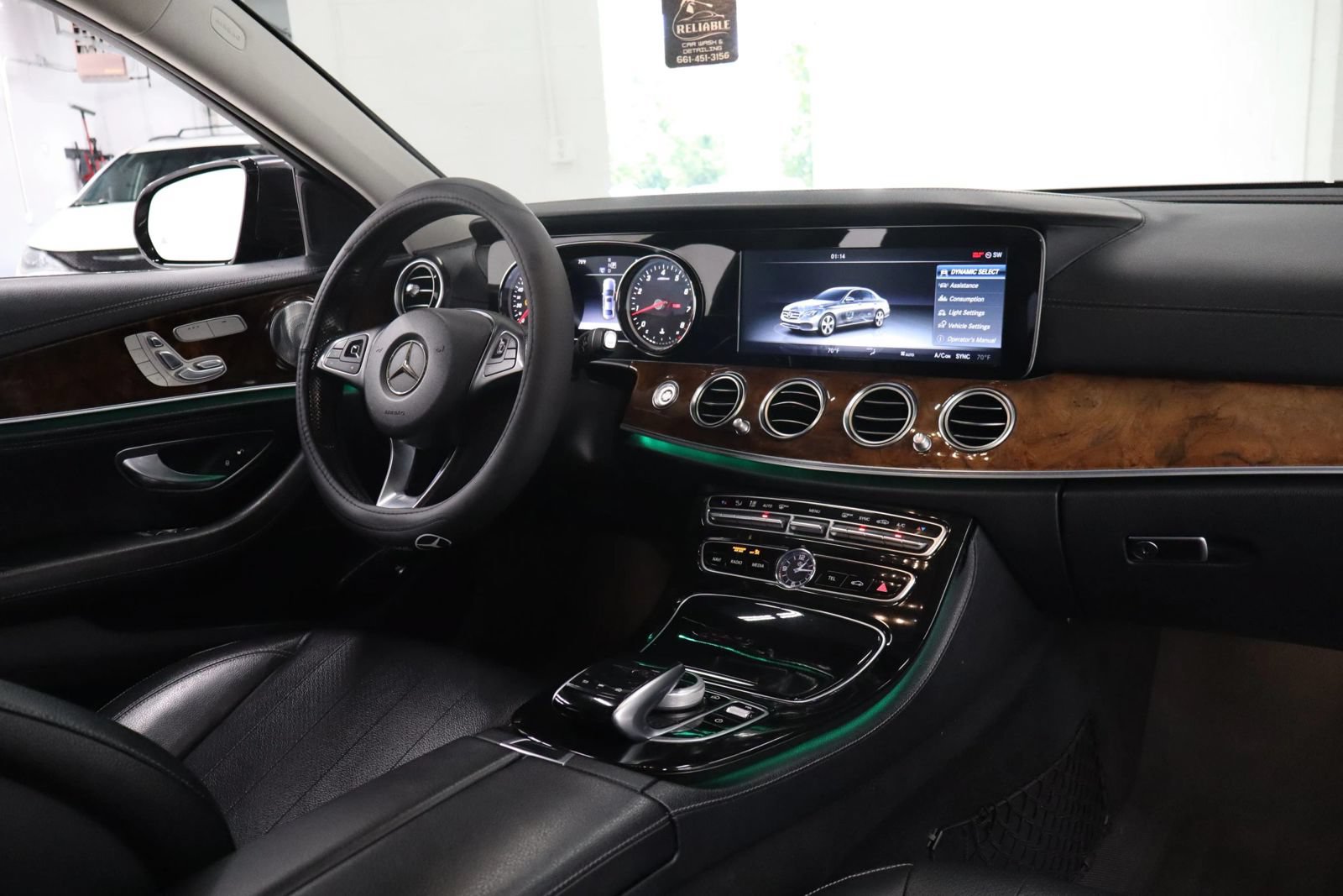 Used 2017 Mercedes-Benz E 300 4MATIC image 35