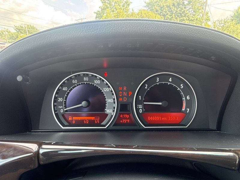 Used 2004 BMW 760Li RWD image 27