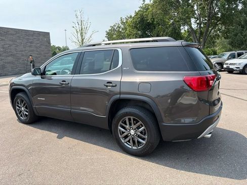 Used 2019 GMC Acadia SLT AWD/4WD image 2