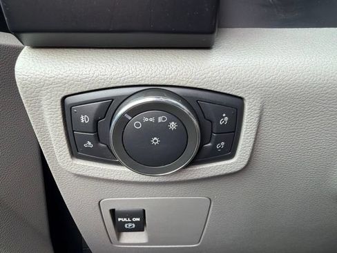 Used 2017 Ford F150 XL w/ Equipment Group 101A Mid AWD/4WD image 21