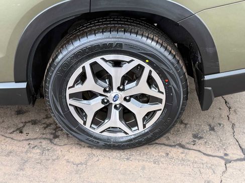 Certified 2023 Subaru Forester Premium image 9