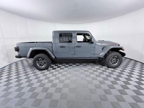 New 2026 Jeep Gladiator Mojave image 8