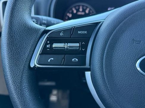 Used 2022 Kia Sportage LX image 33