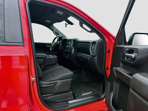 Used 2021 Chevrolet Silverado 1500 LT AWD/4WD image 12