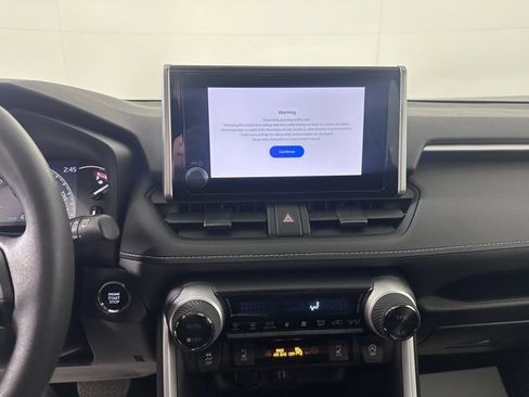 Used 2023 Toyota RAV4 XLE image 27