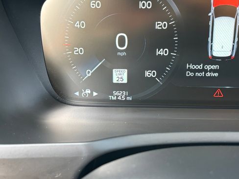 Used 2019 Volvo XC90 T6 Inscription w/ Luxury Package image 11