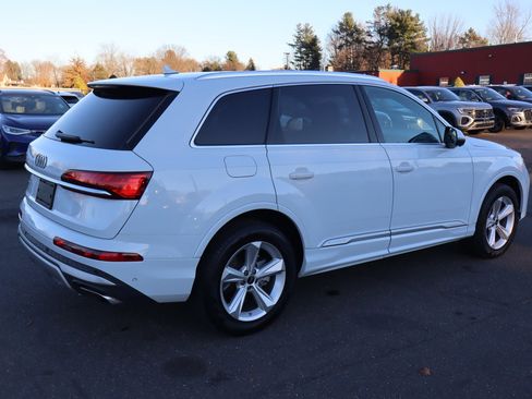 Used 2025 Audi Q7 2.0T Premium w/ Convenience Package image 5