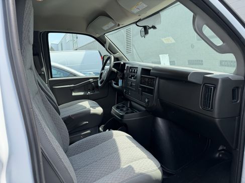 New 2026 Chevrolet Express 2500 RWD image 22