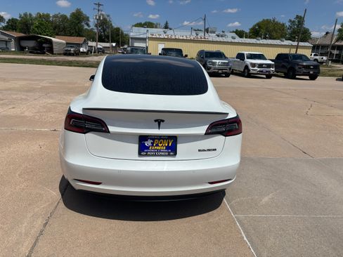 Used 2020 Tesla Model 3 Long Range AWD/4WD image 4