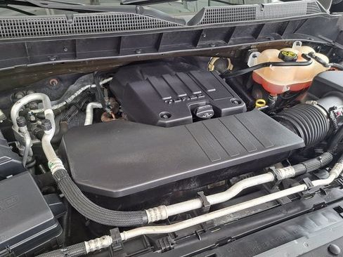 Used 2022 Chevrolet Silverado 1500 Custom AWD/4WD image 29