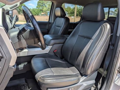 Used 2021 Ford F250 Lariat w/ Lariat Value Package AWD/4WD image 24