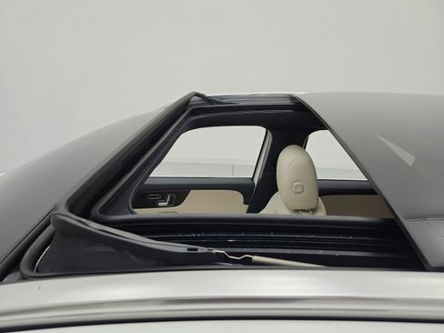 Certified 2026 Mercedes-Benz GLA 250 image 12