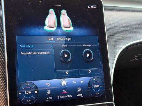 Used 2023 Mercedes-Benz C 300 Sedan image 21