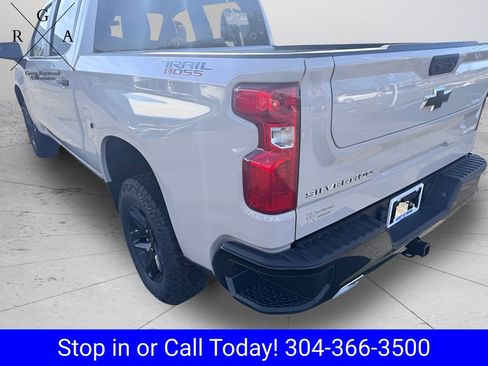 New 2026 Chevrolet Silverado 1500 Custom Trail Boss AWD/4WD image 9