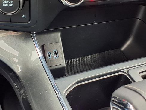 Used 2023 Ford F150 XLT image 16